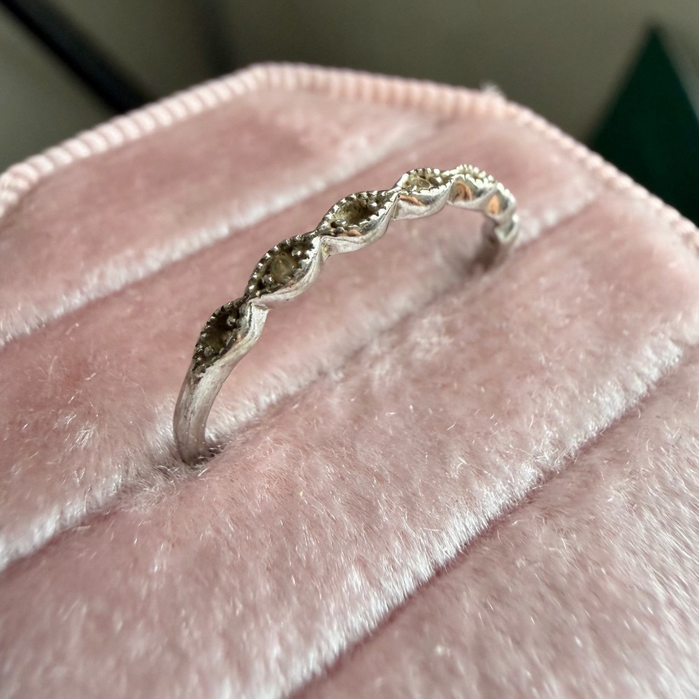 Sterling Silver 925‎ Marquise Scalloped Milgrain Stackable Band Ring Size 7 READ